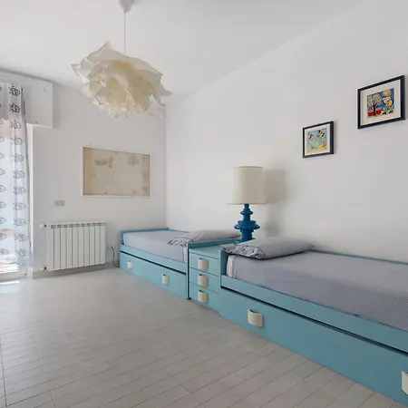 Elbella Magazzini (Tuscany)